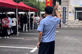 Phòng thay quần áo trước khi thi đấu của Ngô Hi kêu gọi đầu hàng: Bắt lấy, bắt lấy, đội Trung Quốc cố lên!